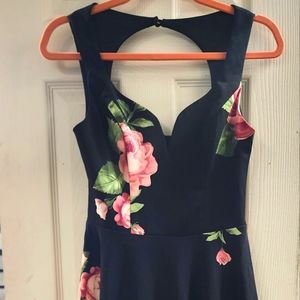 Sweetheart neckline size 5